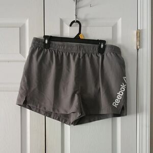 Reebok light gray lightweight athletic staple short  Sz XXL NWOT